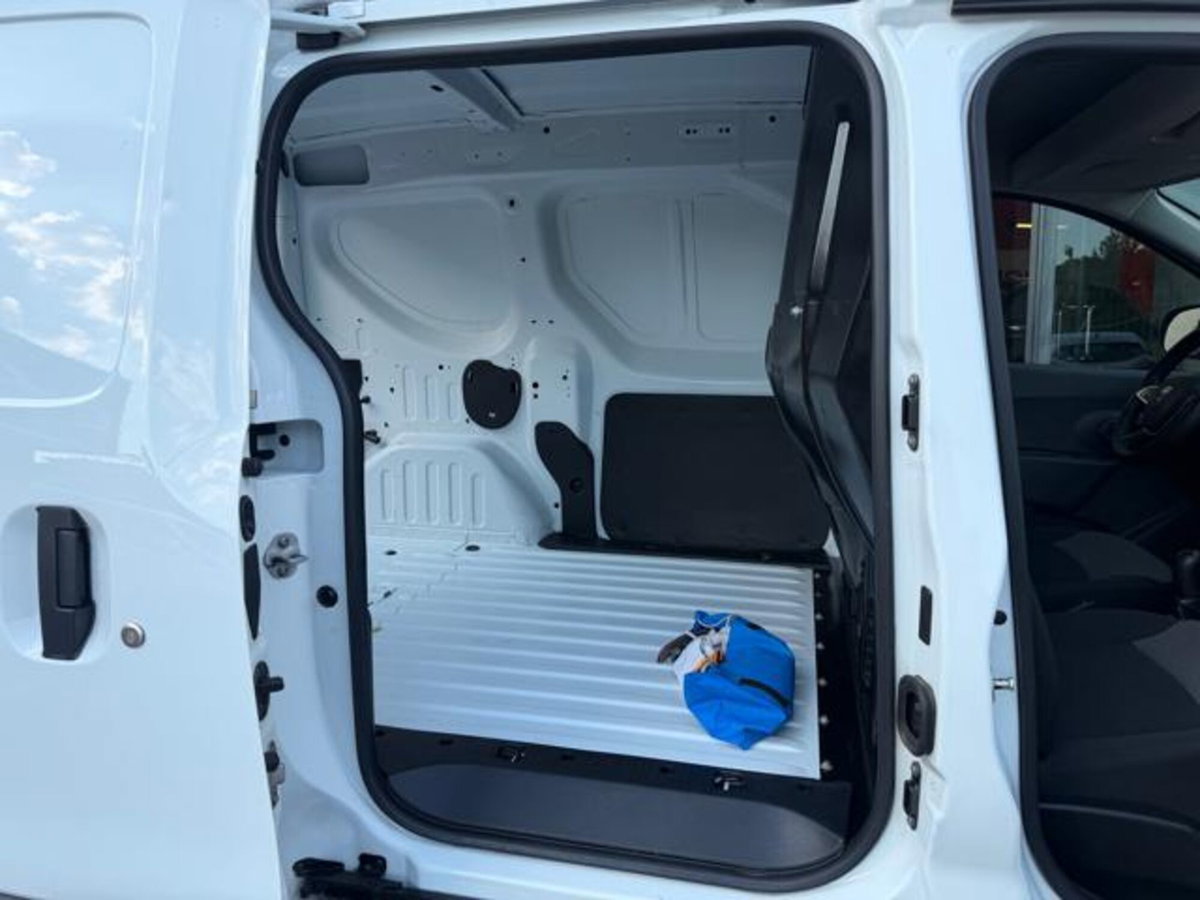 Dacia Dokker Furgone SCe 110CV GPL Furgone (8)