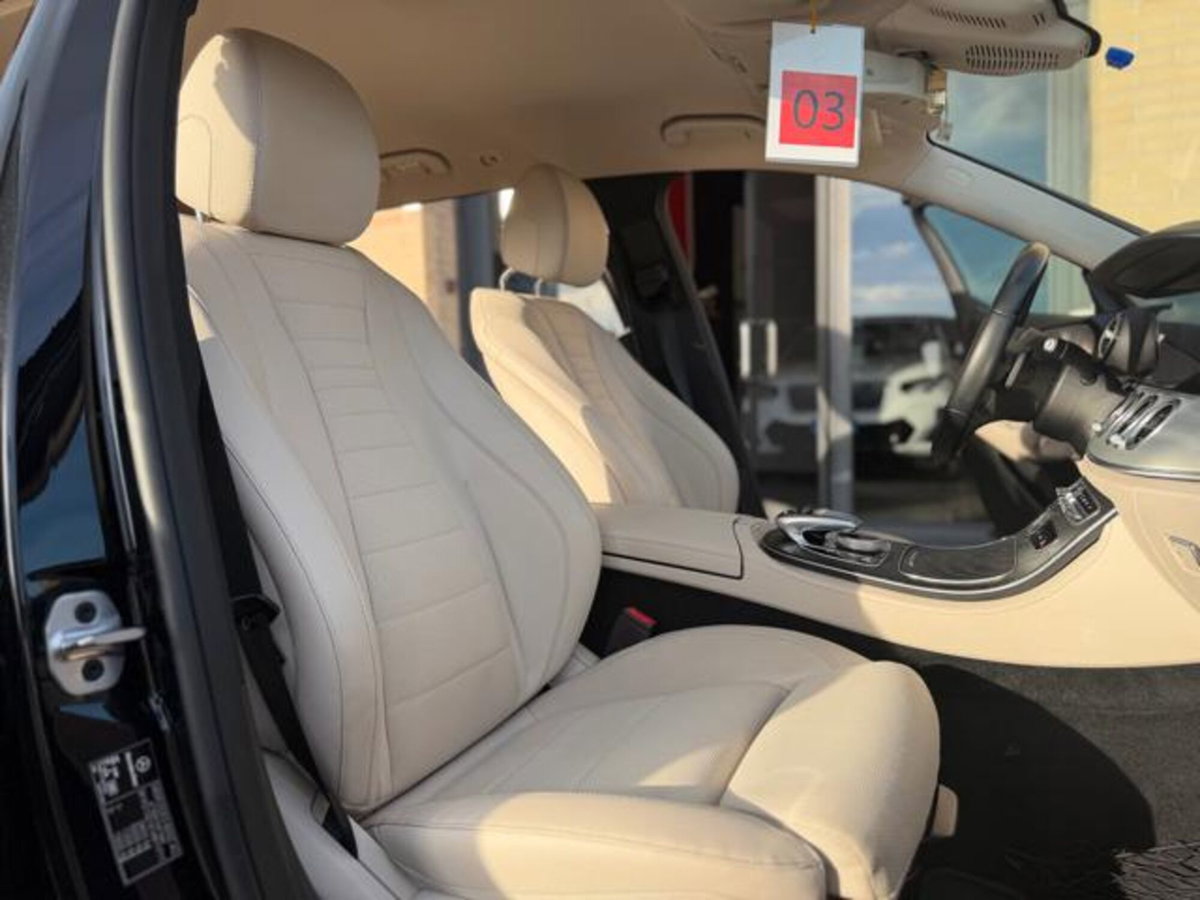Mercedes-Benz Classe E Station Wagon 300 de Auto EQ-Power Business Sport (11)