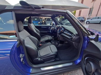 MINI Mini Cabrio 1.5 One Cabrio (13)