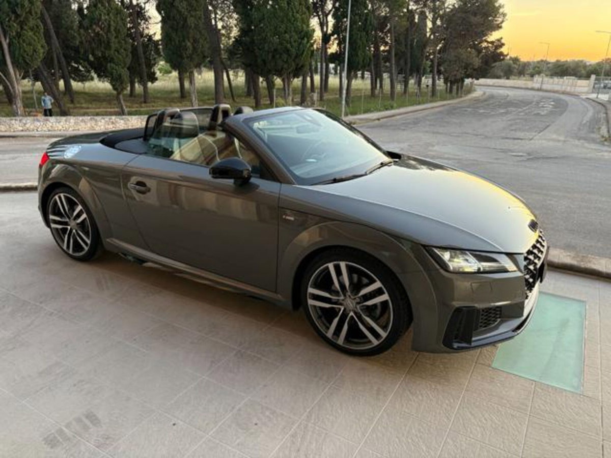 Audi TT Cabrio 40 TFSI S tronic (3)