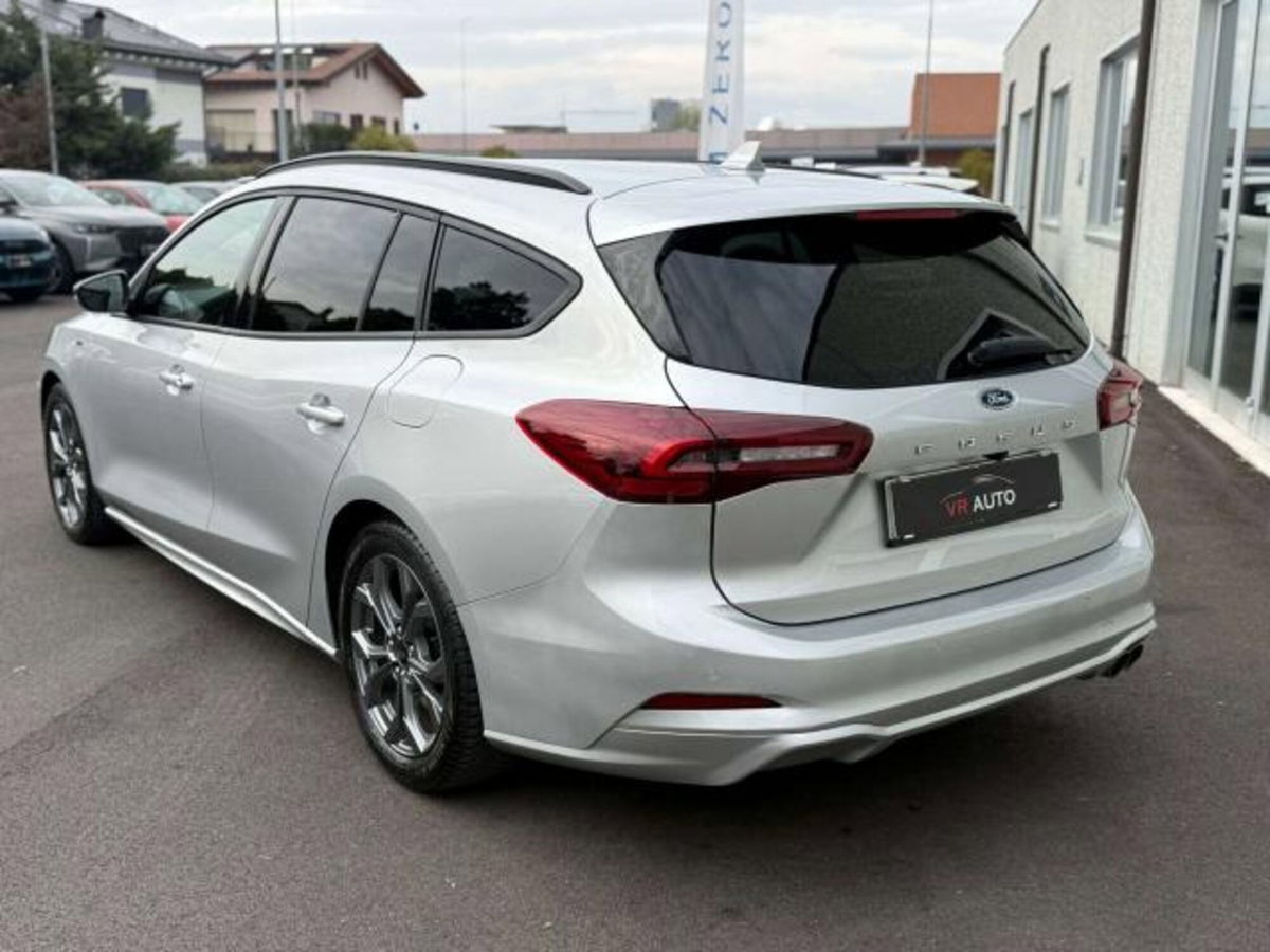 Ford Focus Station Wagon 1.0t ecoboost h ST-Line X 155cv powershift (3)