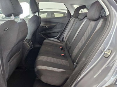 Peugeot 3008 BlueHDi 120 S&S Business (9)