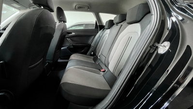 SEAT Leon ST Sportstourer 2.0 tdi Style 116cv (10)