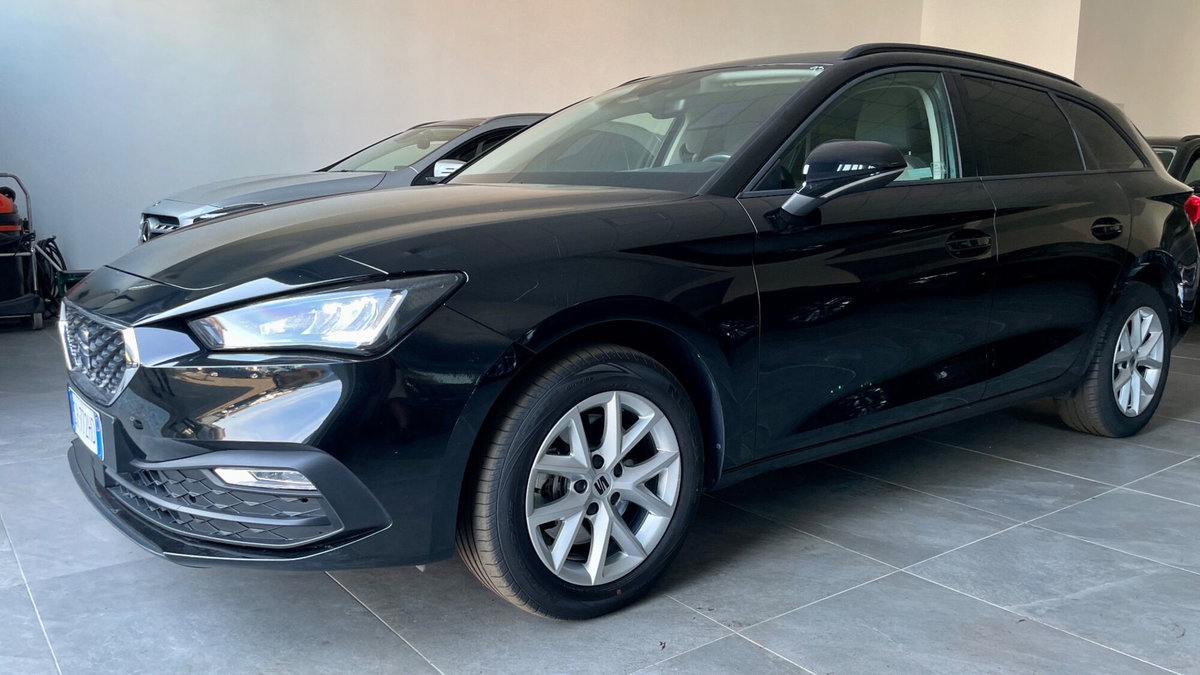 SEAT Leon ST Sportstourer 2.0 tdi Style 116cv (3)