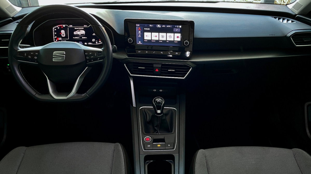 SEAT Leon ST Sportstourer 2.0 tdi Style 116cv (8)