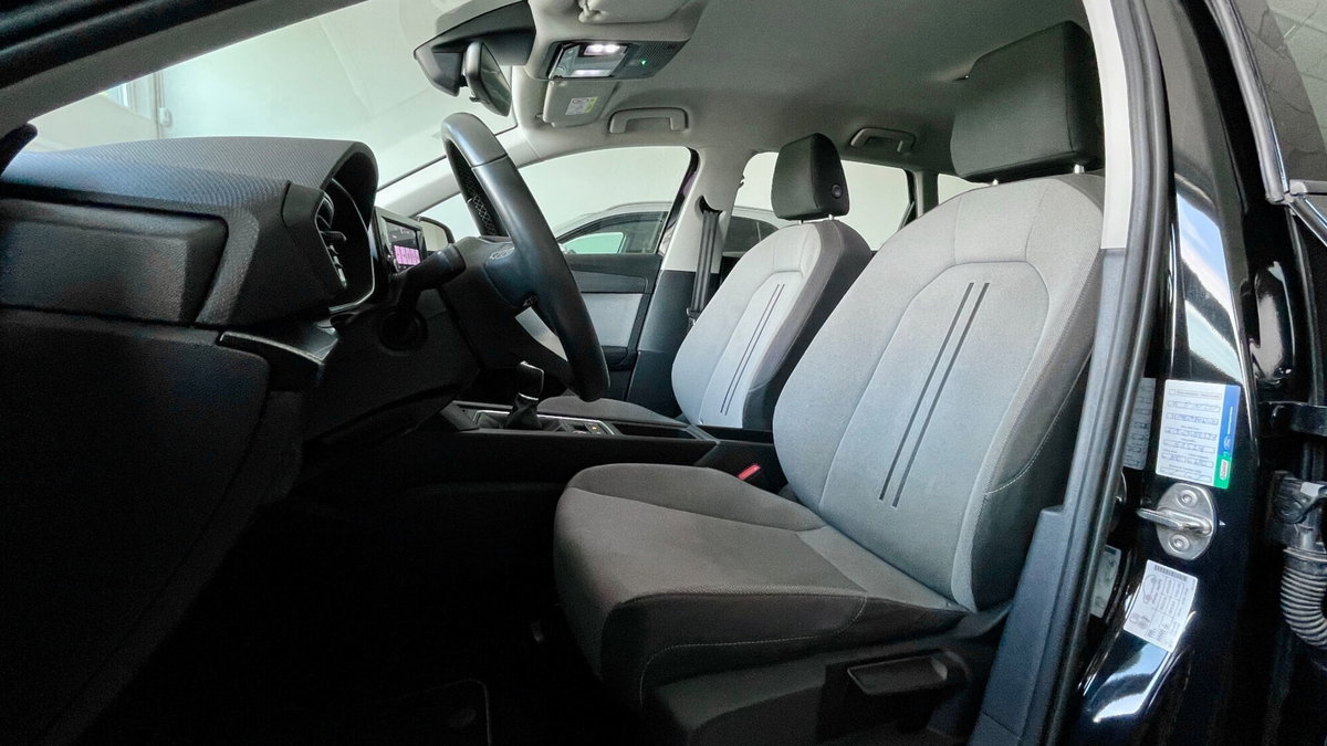SEAT Leon ST Sportstourer 2.0 tdi Style 116cv (9)