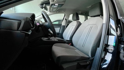 SEAT Leon ST Sportstourer 2.0 tdi Style 116cv (9)