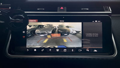 Land Rover Range Rover Velar 2.0D I4 240 CV (16)
