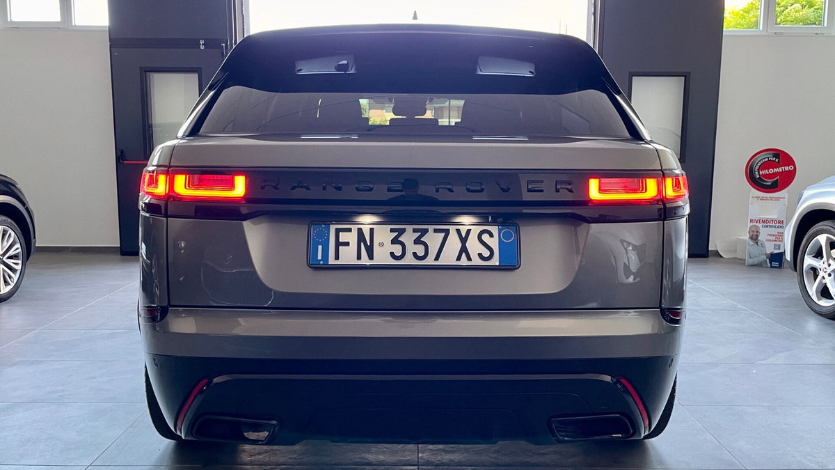 Land Rover Range Rover Velar 2.0D I4 240 CV (7)
