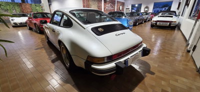 Porsche 911 Coupé Carrera 3.2 (7)
