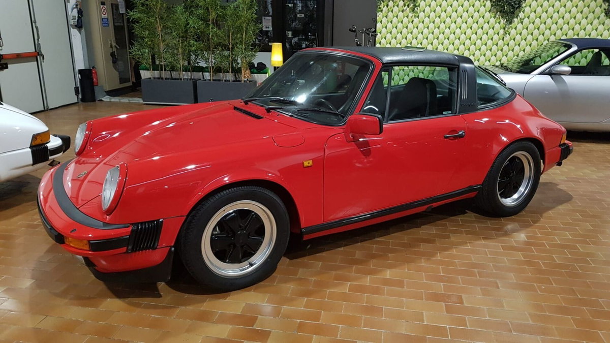 Porsche 911 Cabrio SC 3.0