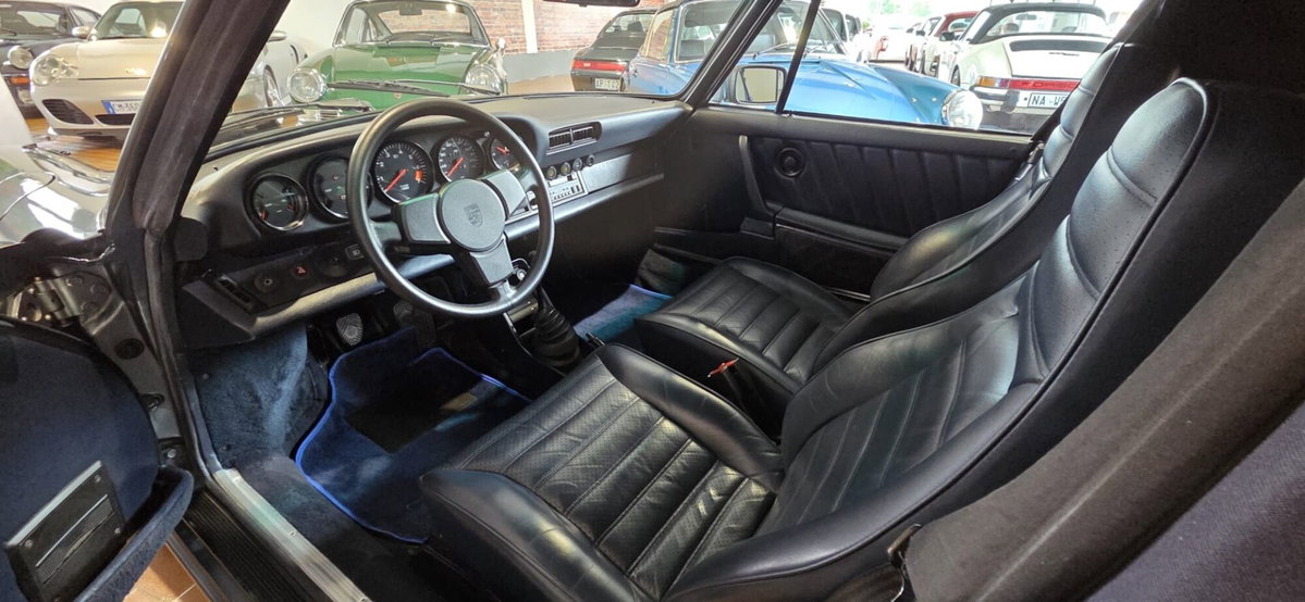 Porsche 911 Cabrio Carrera 3.2 (9)