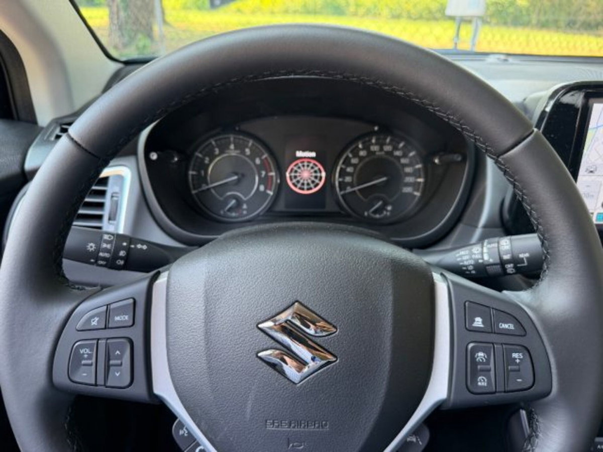 Suzuki S-Cross 1.4h Top 2wd 110cv (11)