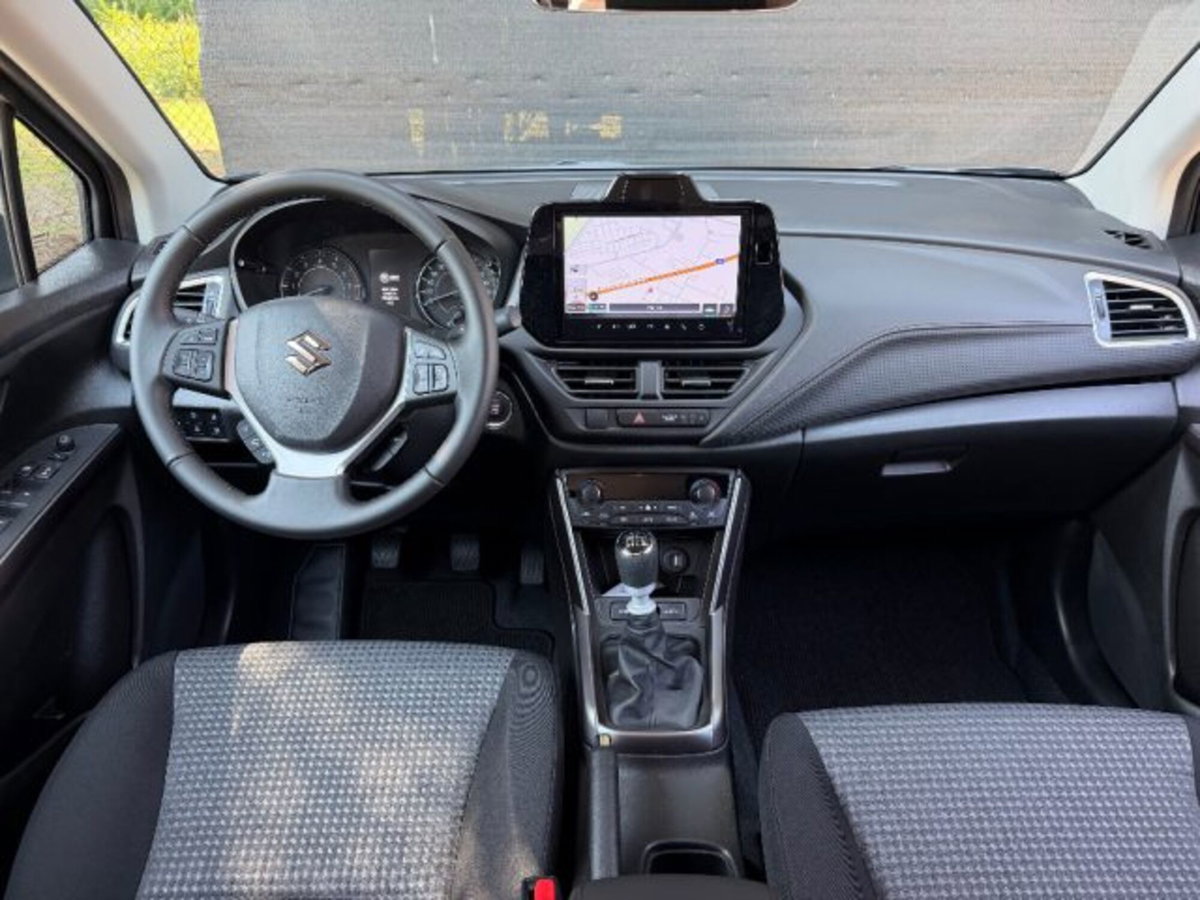 Suzuki S-Cross 1.4h Top 2wd 110cv (13)