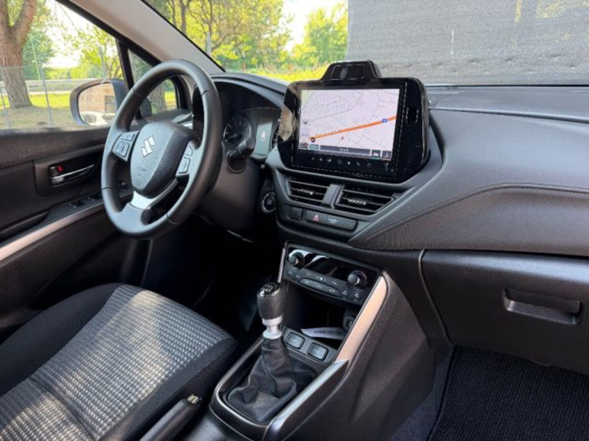 Suzuki S-Cross 1.4h Top 2wd 110cv (14)
