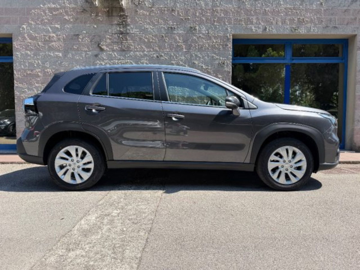 Suzuki S-Cross 1.4h Top 2wd 110cv (2)
