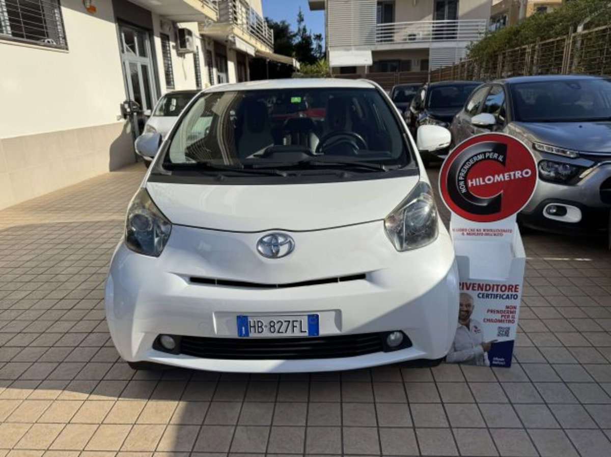 Toyota iQ 1.0 CVT Sol