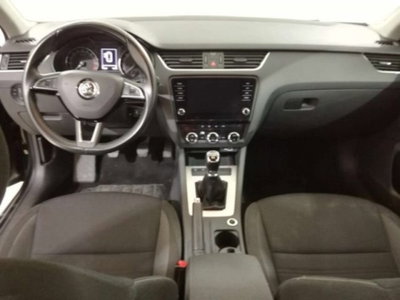Skoda Octavia Station Wagon 1.6 TDI CR 115 CV Wagon Executive (6)