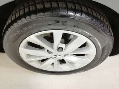 Skoda Octavia Station Wagon 1.6 TDI CR 115 CV Wagon Executive (9)
