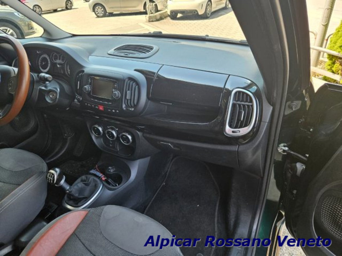 Fiat 500L 1.6 Multijet 105 CV Trekking (11)