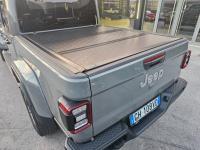 Jeep Gladiator 3.0 Diesel V6 Overland (10)