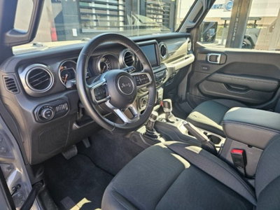 Jeep Gladiator 3.0 Diesel V6 Overland (13)