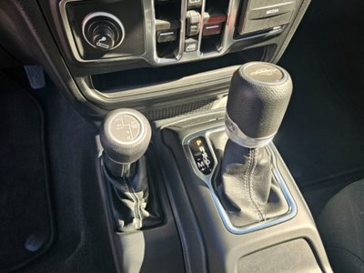 Jeep Gladiator 3.0 Diesel V6 Overland (19)