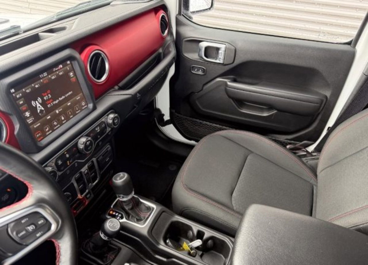 Jeep Wrangler Unlimited 3.6 V6 Rubicon Auto (13)