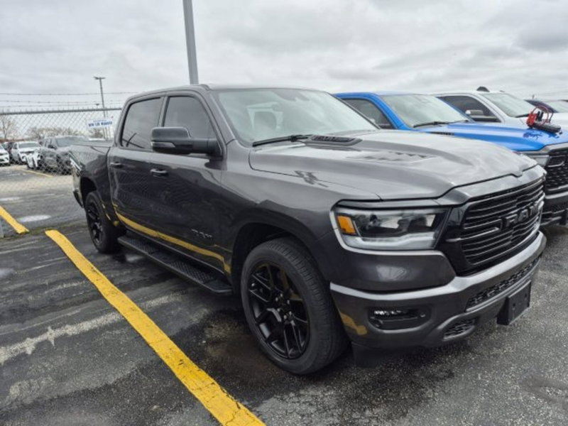 Ram Ram Pick-up Ram 1500 5.7 V8 Crew Cab Laramie Night Edition 395cv at8