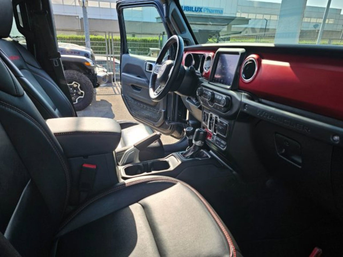 Jeep Wrangler Unlimited 2.8 CRD Rubicon (12)