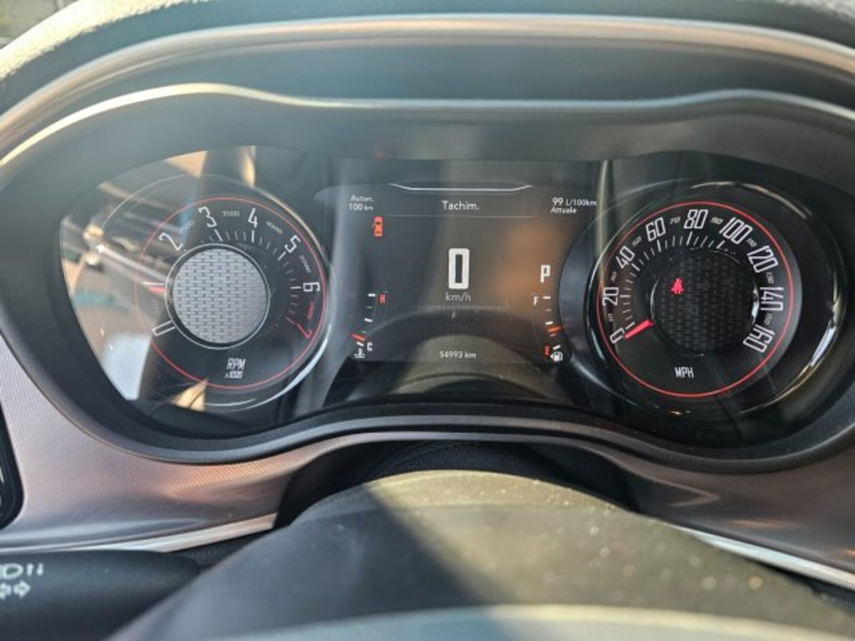 Dodge Challenger 3.6 V6 SXT awd 309cv at8 (12)
