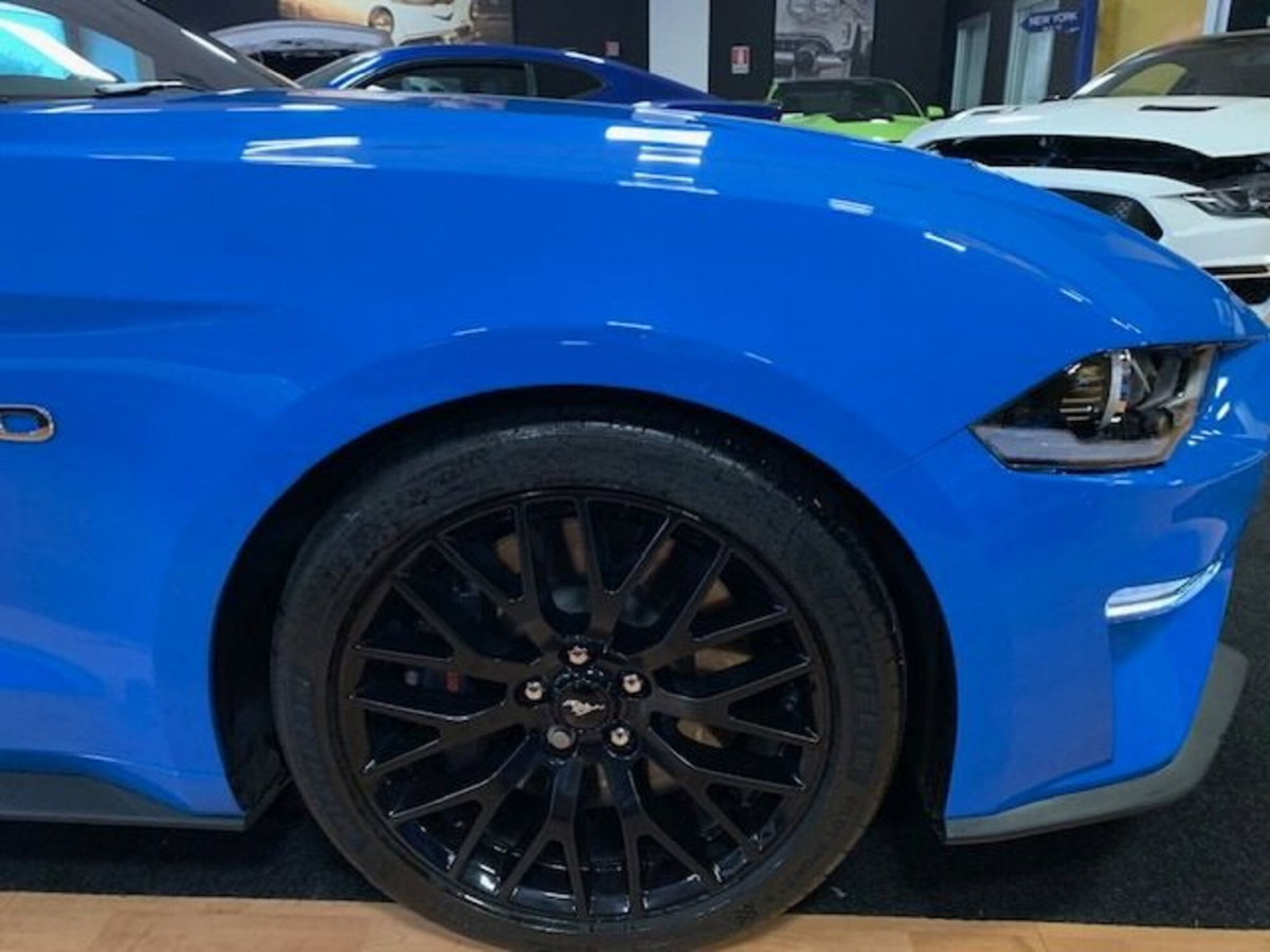 Ford Mustang Coupé Fastback 5.0 V8 GT (10)