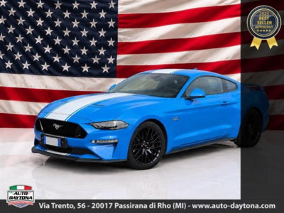 Ford Mustang Coupé Fastback 5.0 V8 GT (2)