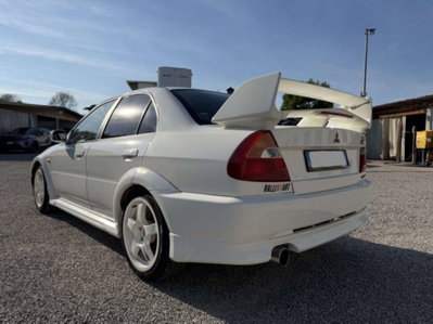 Mitsubishi Lancer 2.0 4p. 4WD Evo VII RS (7)