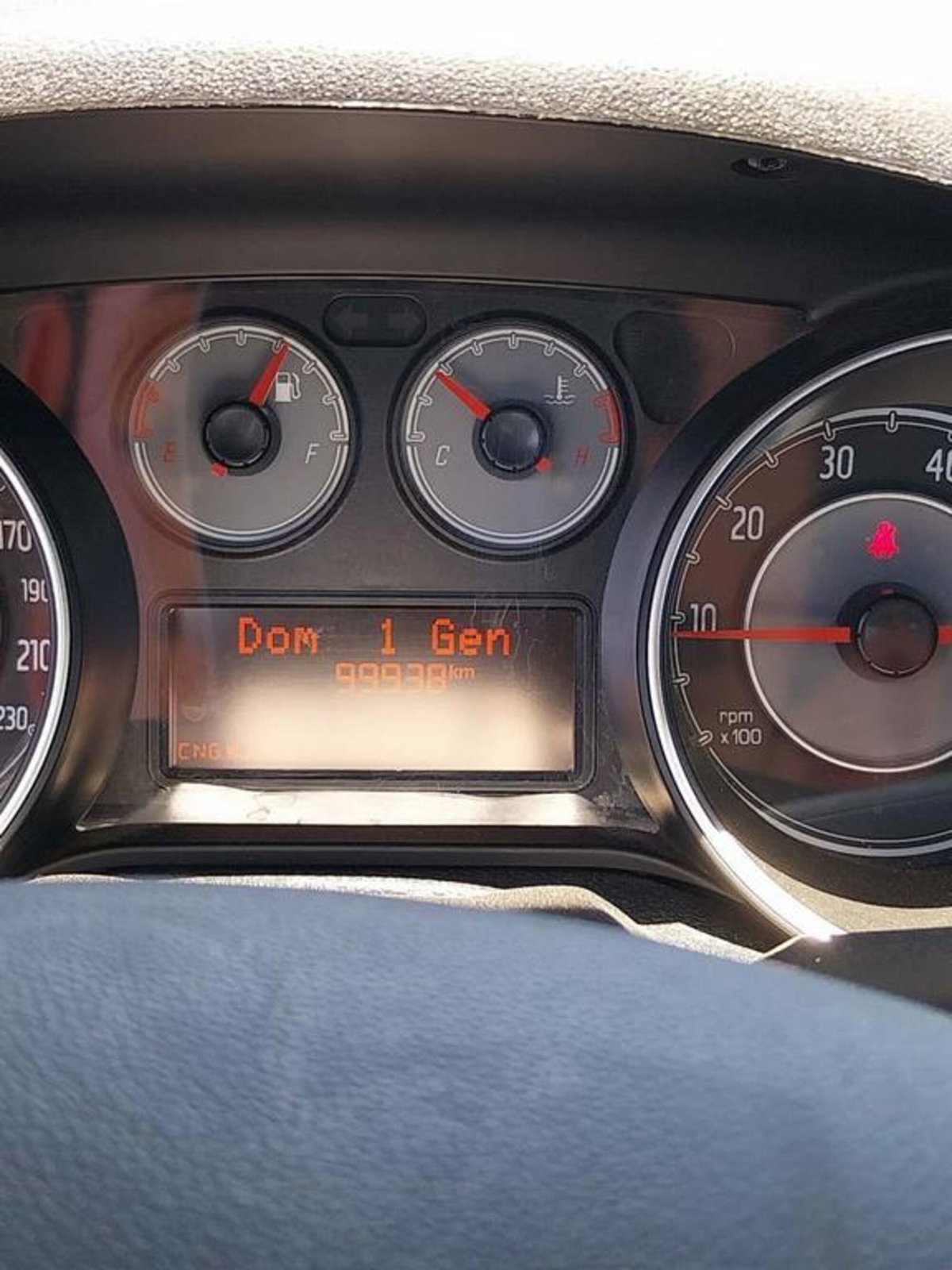 Fiat Punto 1.4 8V 5 porte Natural Power Lounge (9)