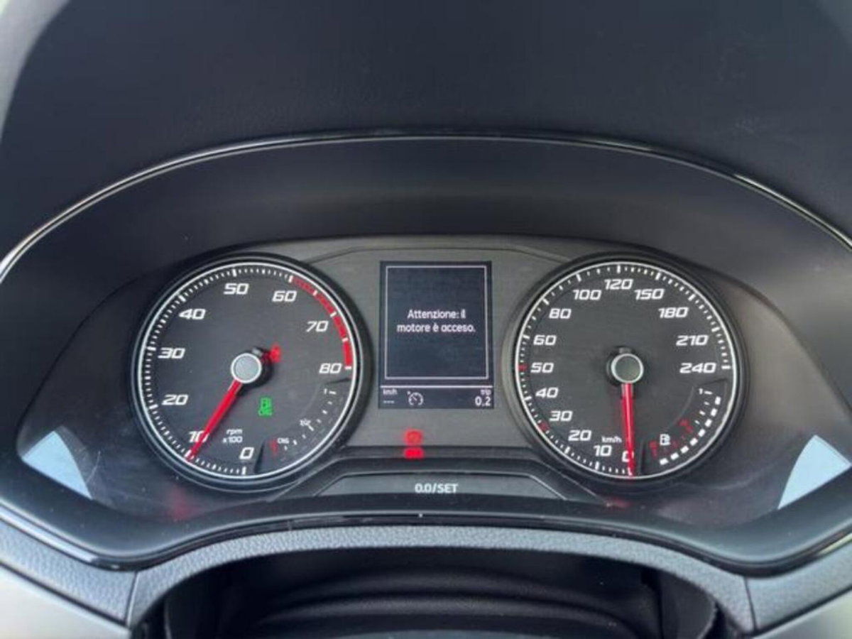 SEAT Ibiza 1.0 TGI 5 porte Style (9)