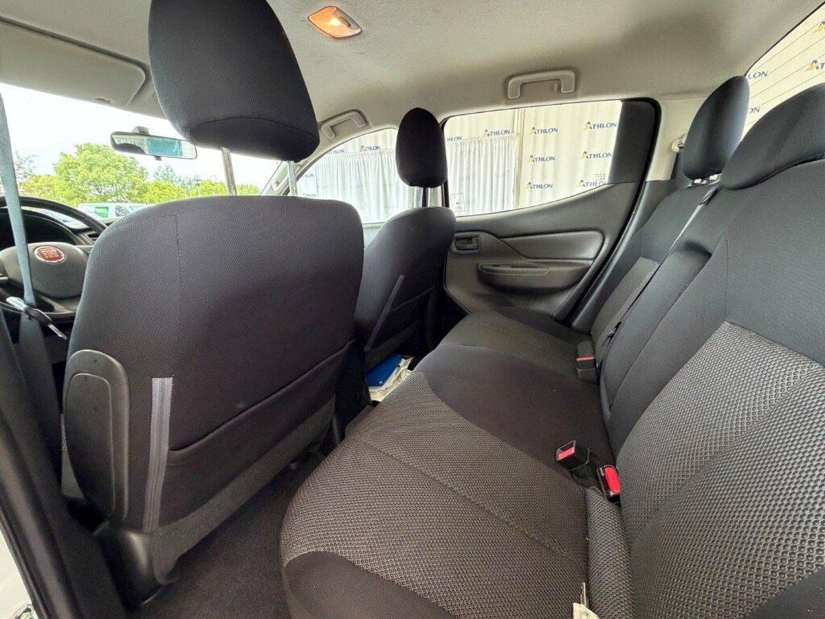 Fiat Fullback 2.4 150CV Doppia Cabina SX S&S (14)