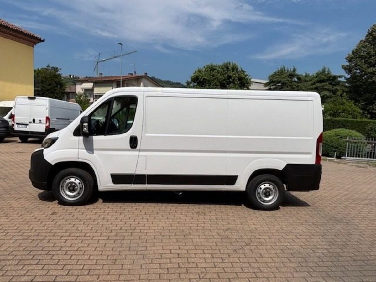 Fiat Ducato Furgone 33 2.2 Mjt 140CV AT9 PM-TN Furgone (4)