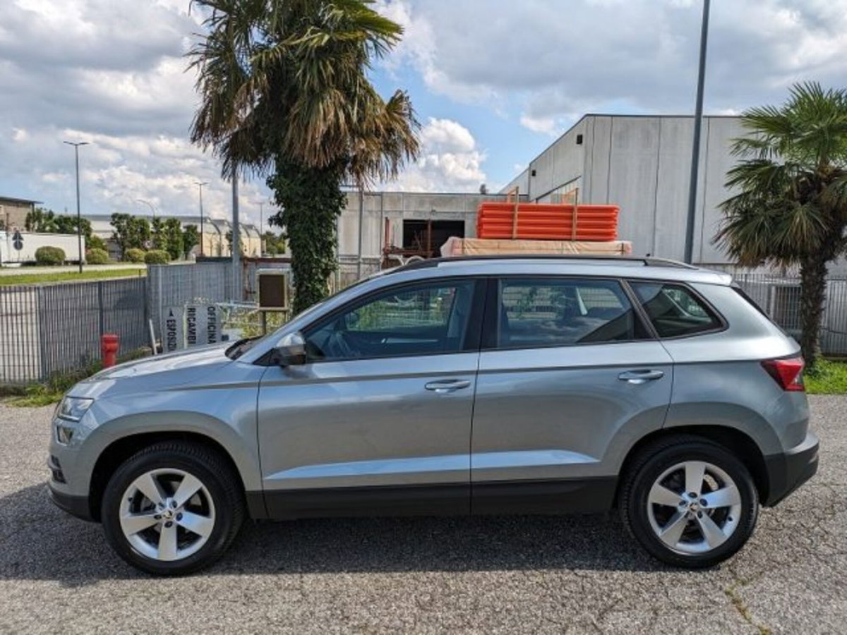 Skoda Karoq 1.6 TDI SCR DSG Scout (2)