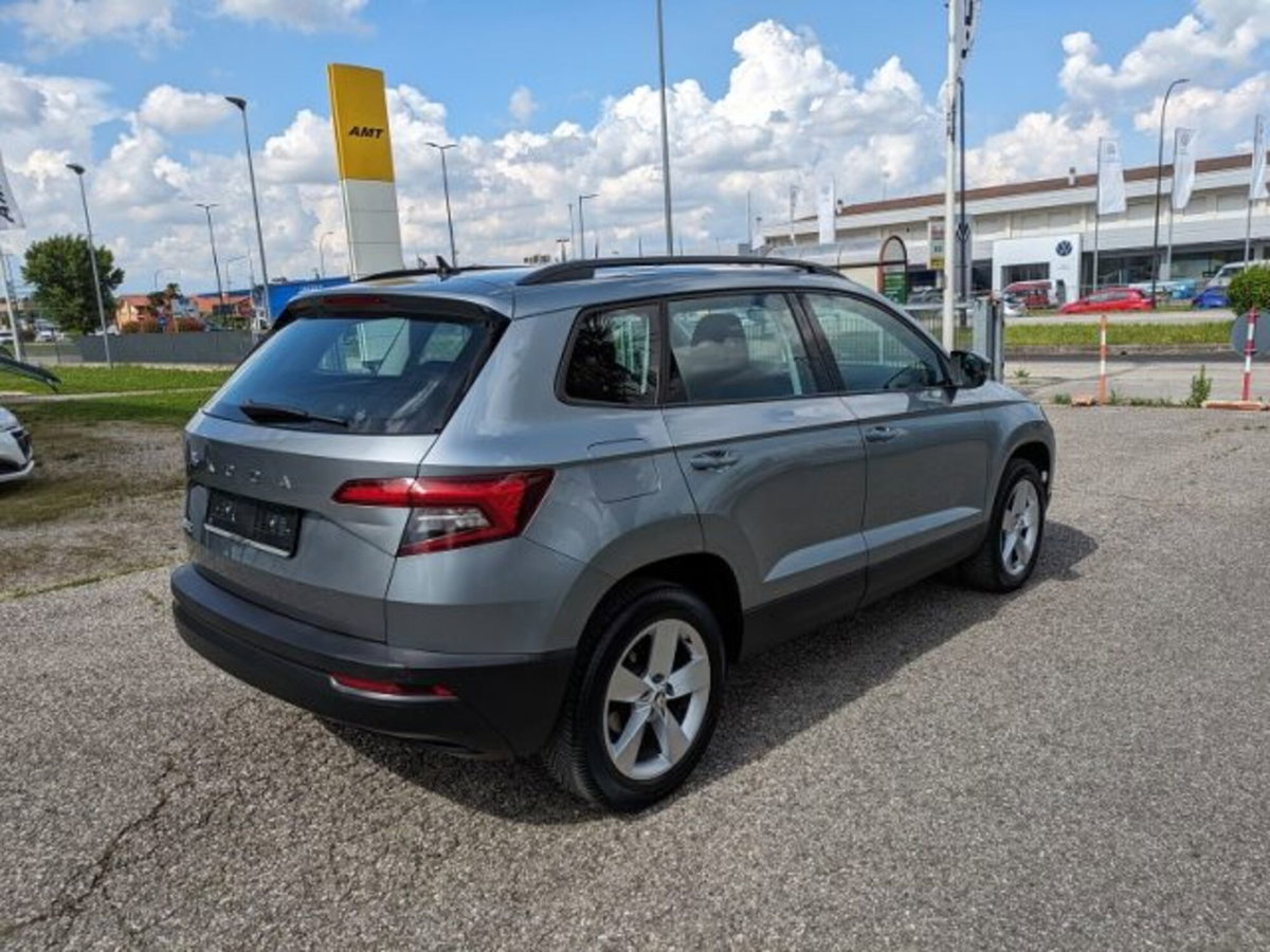 Skoda Karoq 1.6 TDI SCR DSG Scout (3)