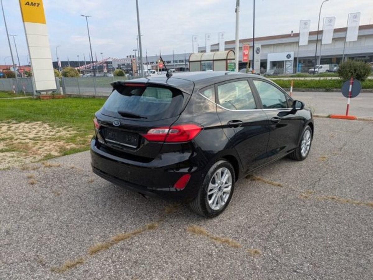 Ford Fiesta 1.1 75 CV GPL 5 porte Titanium (3)