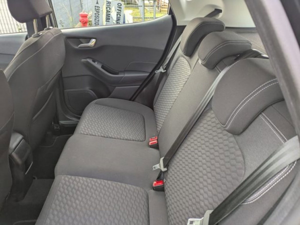 Ford Fiesta 1.1 75 CV GPL 5 porte Titanium (9)
