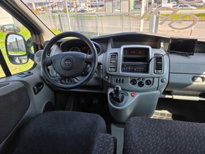 Opel Vivaro Furgone 27 2.0 CDTI 120CV PC-TN Combi 9 posti (18)