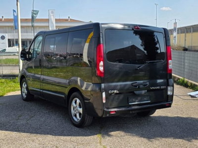 Opel Vivaro Furgone 27 2.0 CDTI 120CV PC-TN Combi 9 posti (5)
