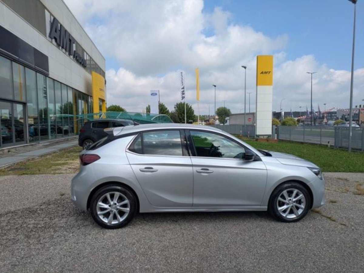 Opel Corsa 1.2 Elegance (8)