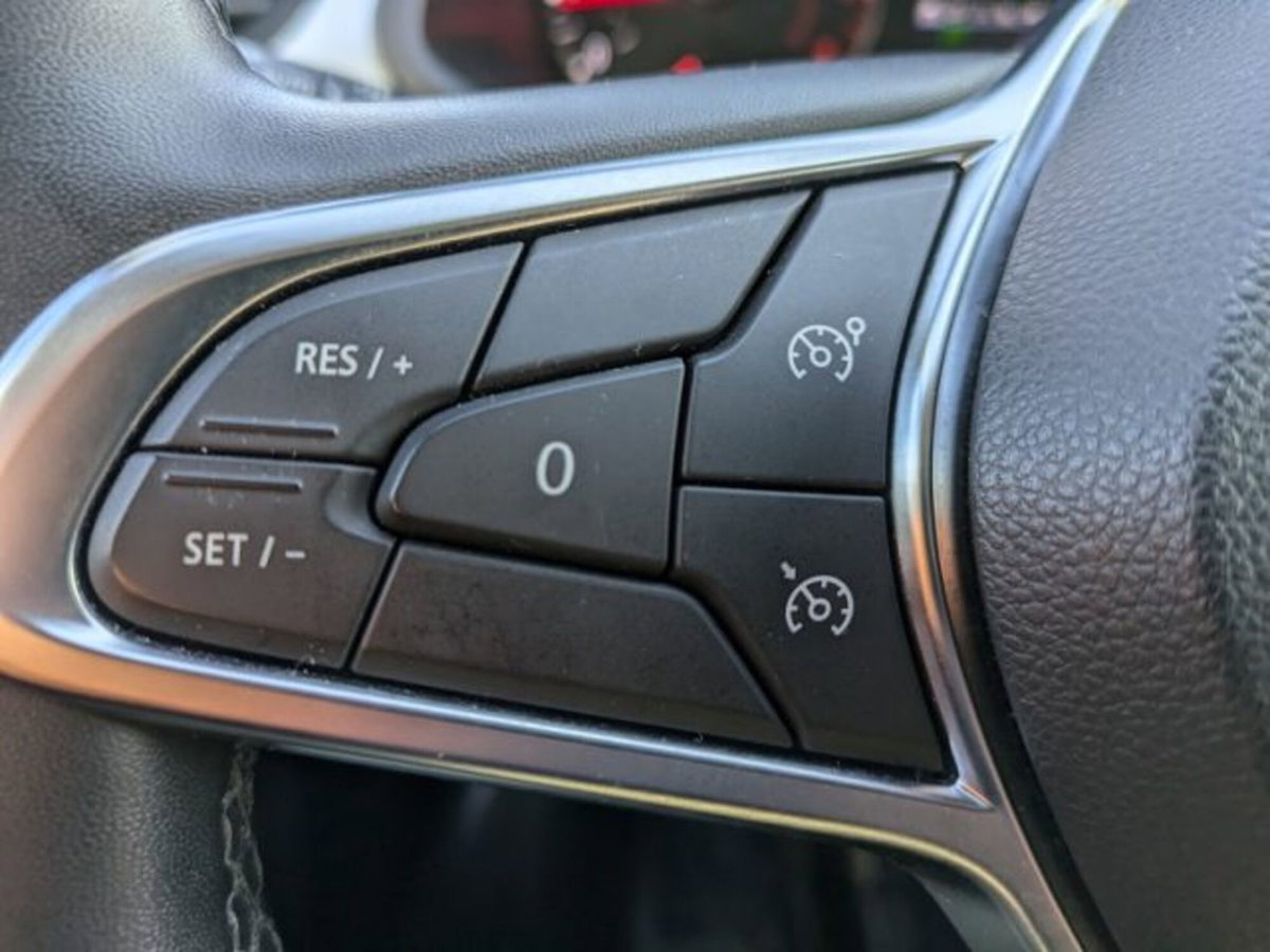 Renault Captur TCe 90 CV Techno (10)