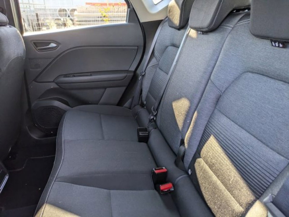 Renault Captur TCe 90 CV Techno (6)