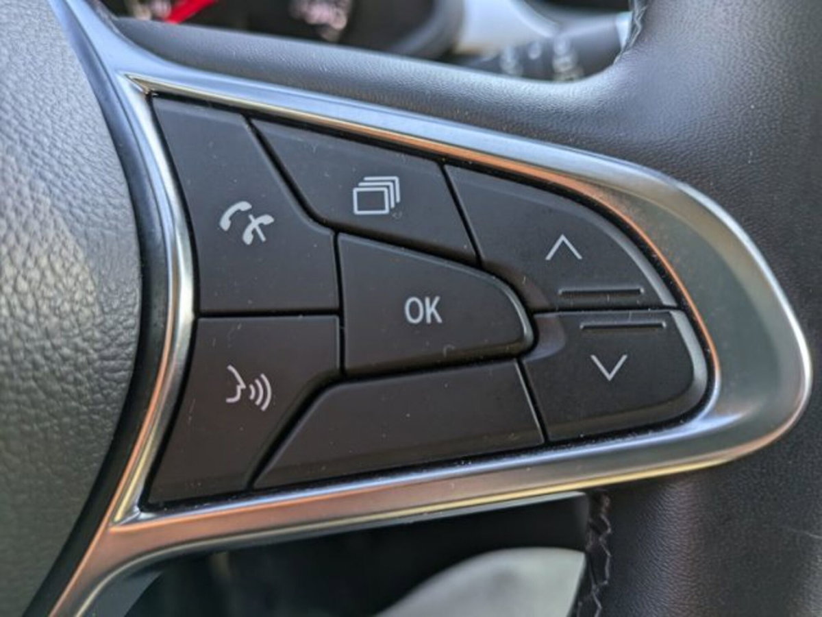 Renault Captur TCe 90 CV Techno (9)