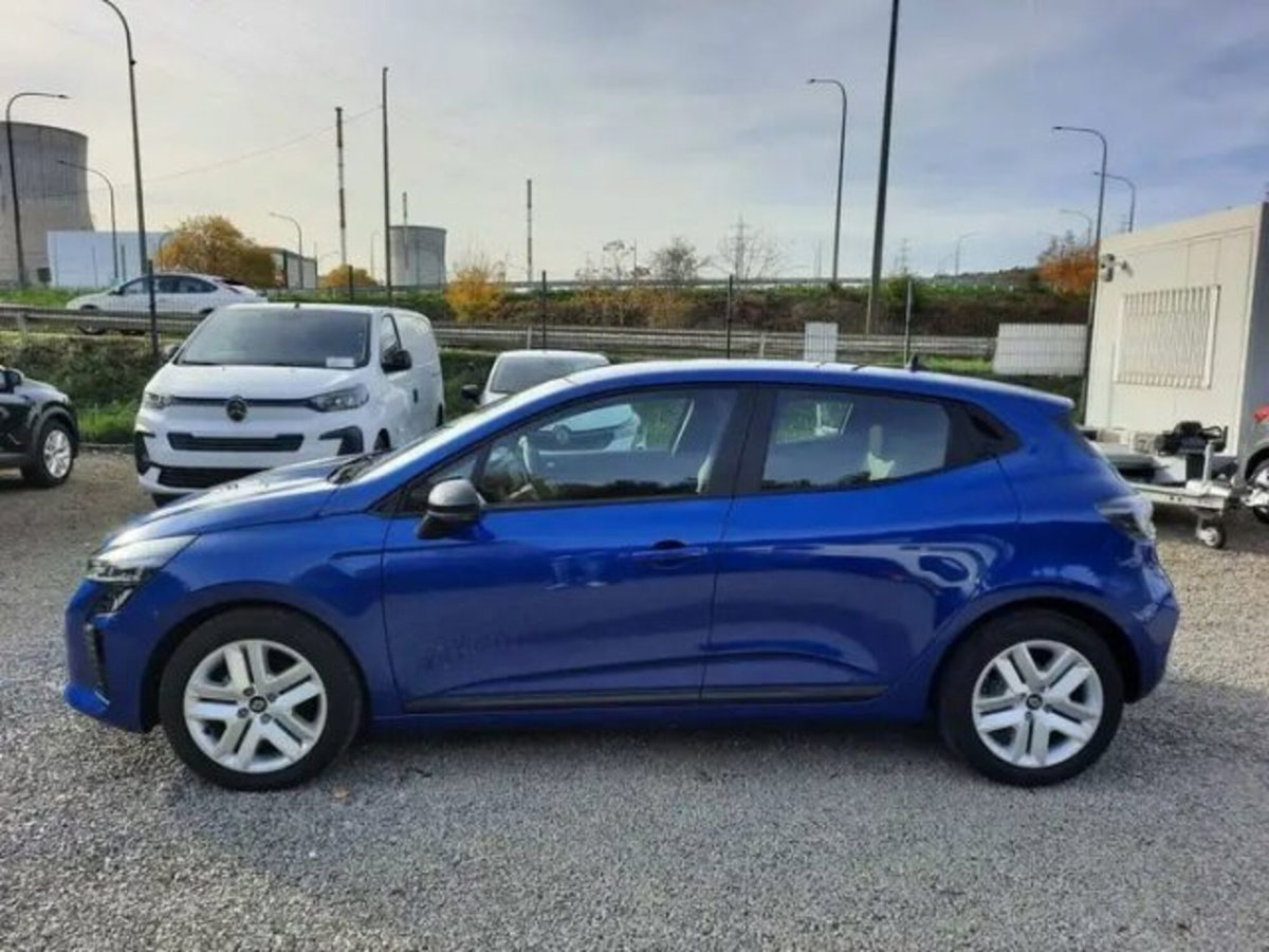 Renault Clio 1.0 tce Techno Gpl 100cv (6)