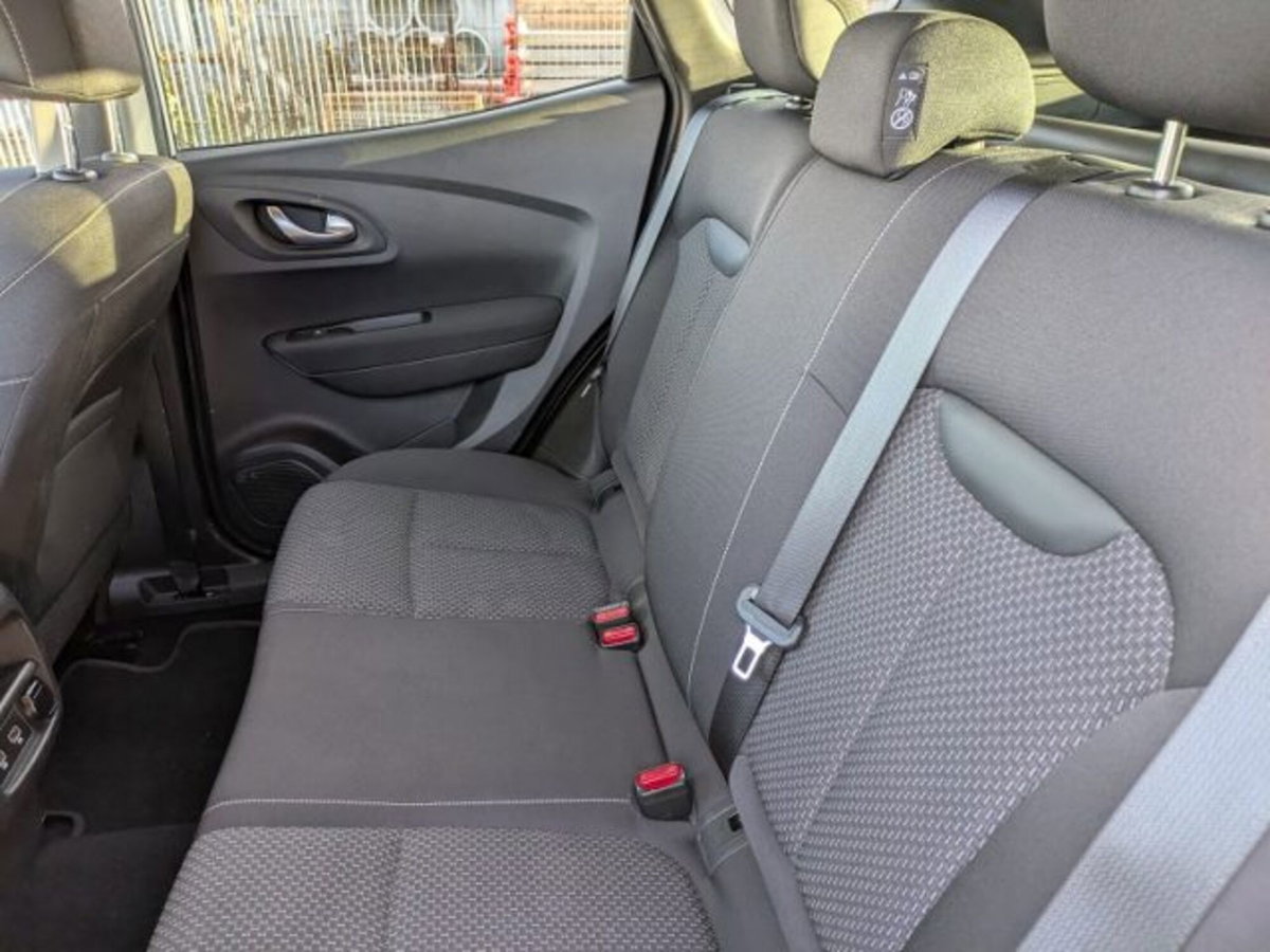 Renault Kadjar dCi 8V 115CV EDC Sport Edition (9)